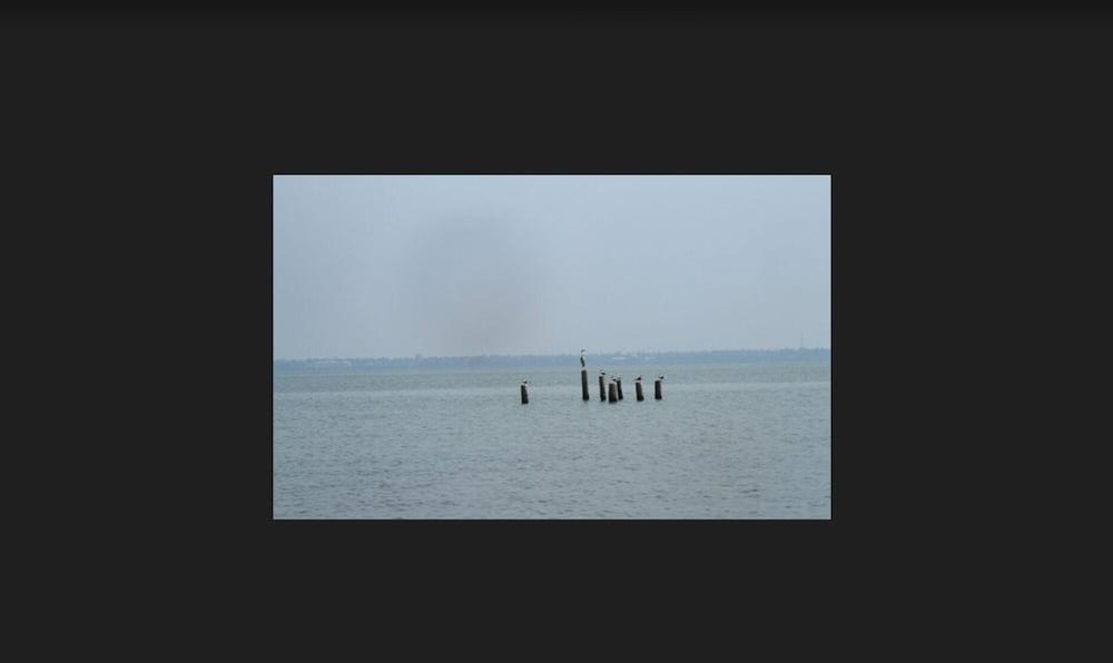 Ramada Katunayaka Buitenkant foto